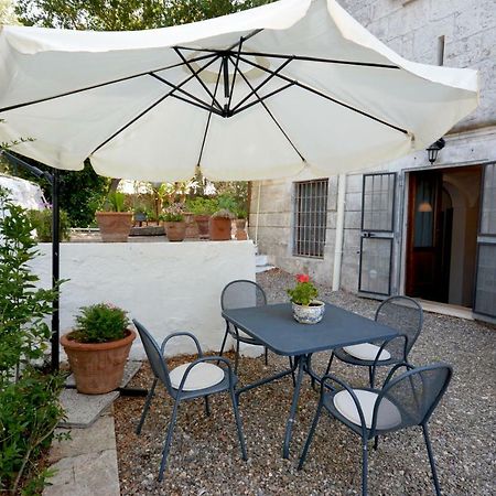 B&B La Rava E La Fava Ostuni Εξωτερικό φωτογραφία